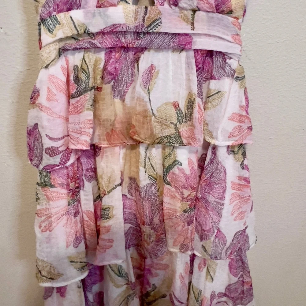 Speechless Pink Floral Tiered Formal Dress. Lined.  Size 4 - Picture 4 of 5